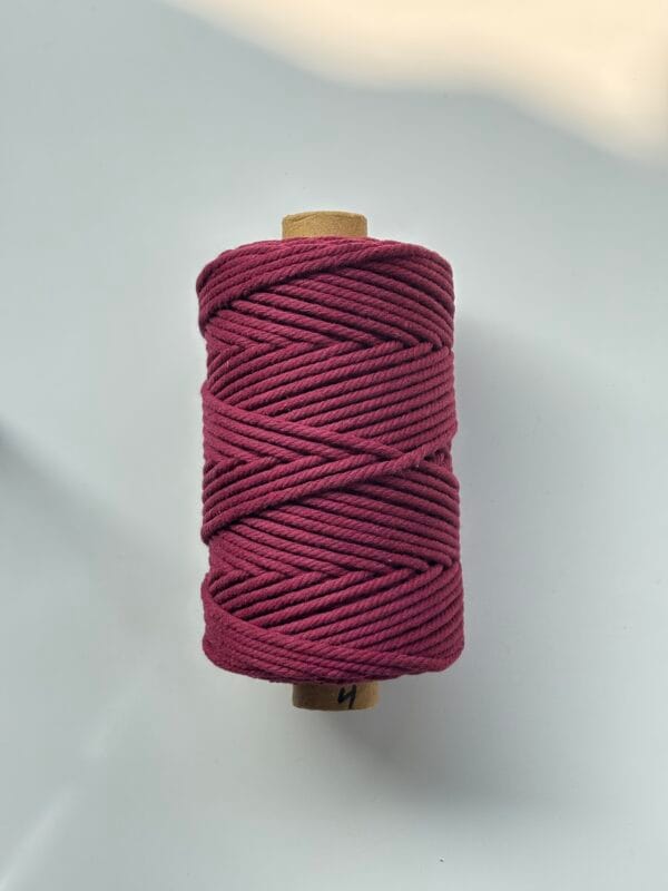 Wine 4mm Twisted