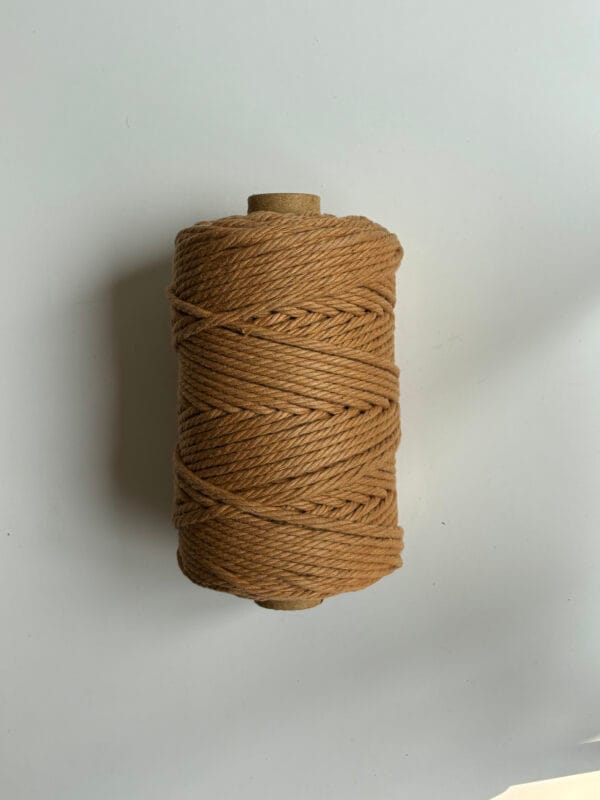 Camel Yellow 4mm Twisted