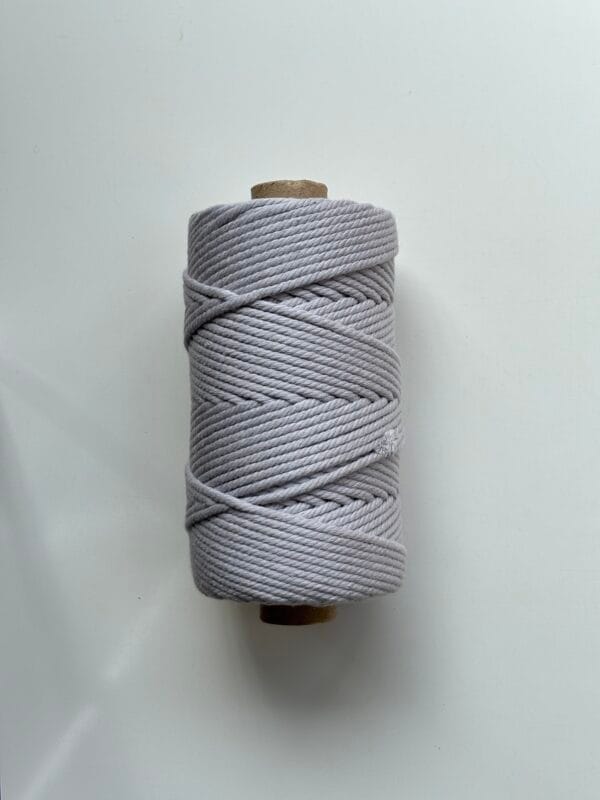 Cool Grey 4mm Twisted