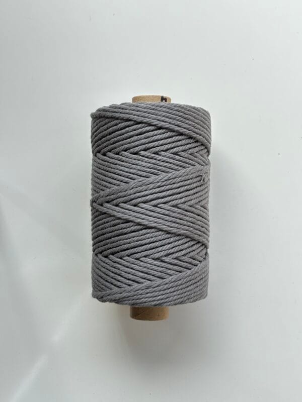 Grey 4mm Twisted