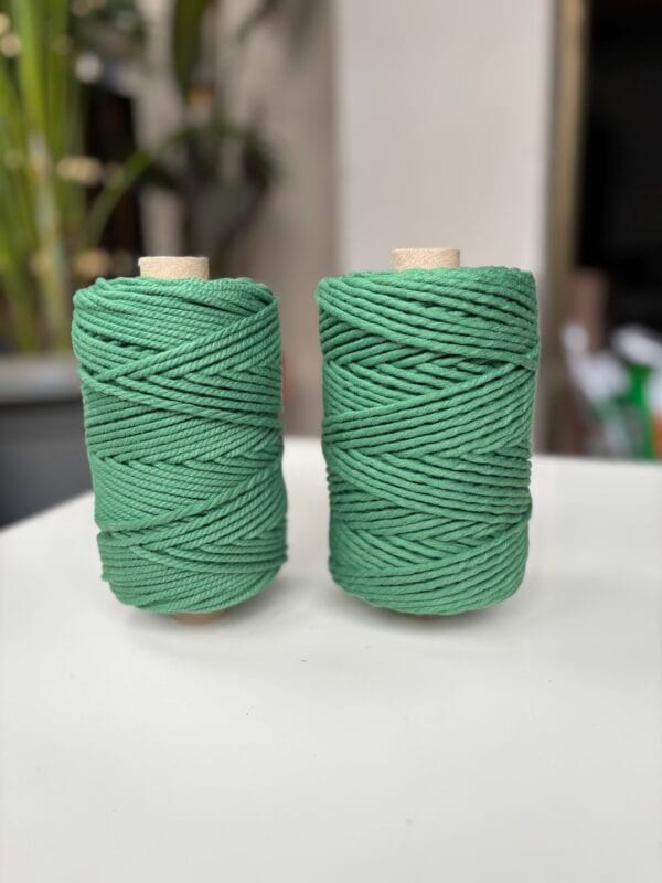 Parrot Green 3mm Single Ply