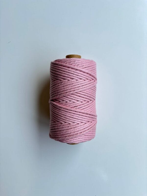 Vintage Pink 4mm Twisted