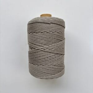 Taupe wood 2mm Twisted